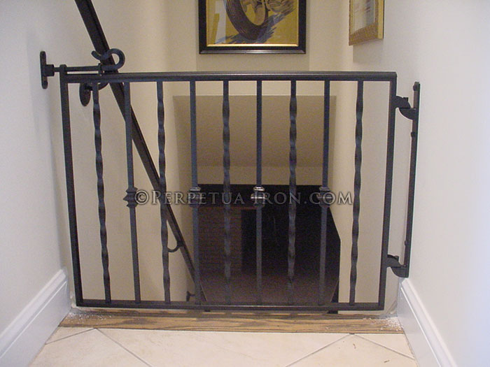 baby gate for interior stairs, alternating twists and nodes, wrought iron